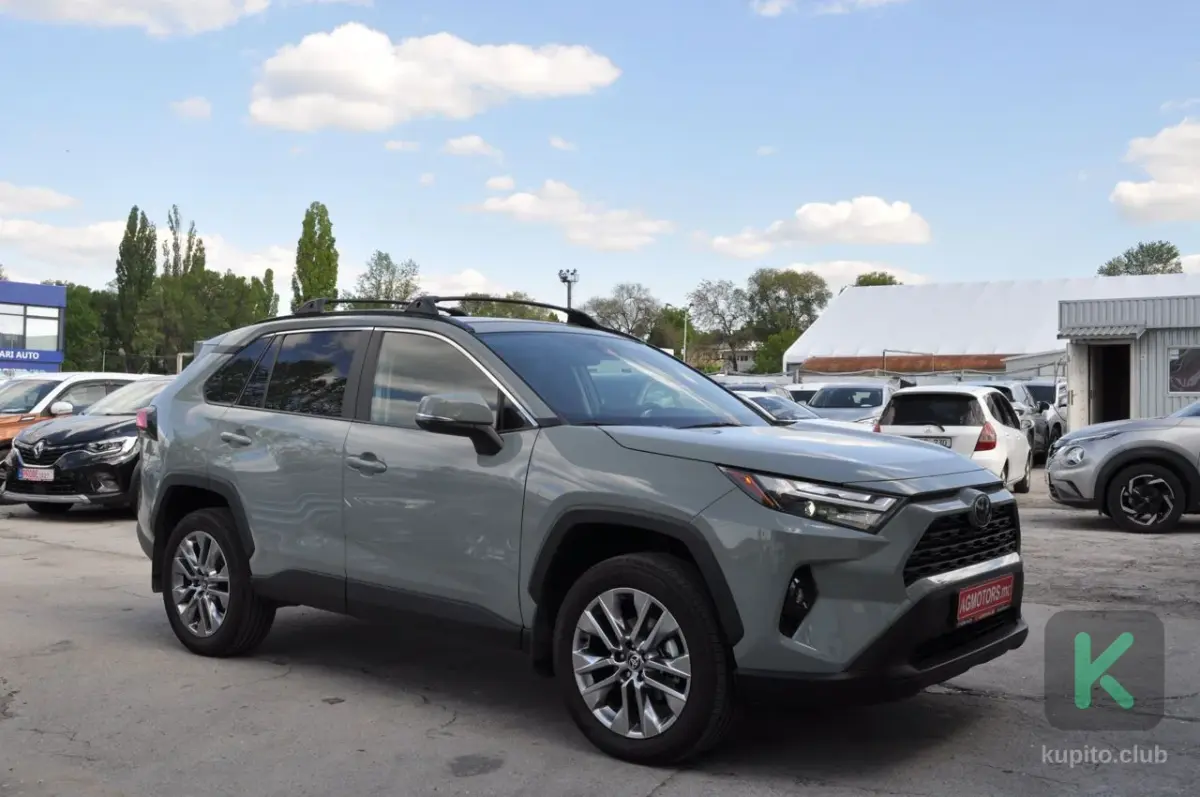 Toyota RAV4 2023 (Automată) - Toyota RAV4 2023 - Chișinău - Изображение 3 из 20