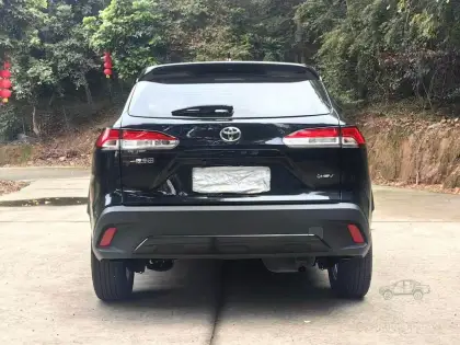 Toyota Corolla Cross 2024 (Automată) - Toyota Corolla Cross 2024 - Chișinău - Imagine 4 din 9