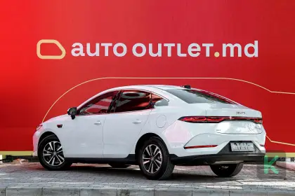 BYD Qin Plus 2025 (Automată) - BYD Qin Plus 2025 - Chișinău - Imagine 2 din 15