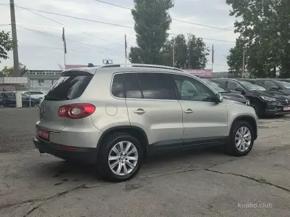 Volkswagen Tiguan 2009 (Automată) - Volkswagen Tiguan 2009 - Chișinău - Imagine 4 din 18