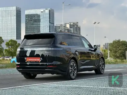 Lynk & Co 2025 (Automată) - Lynk & Co 2025 - Chișinău - Image 3 of 6