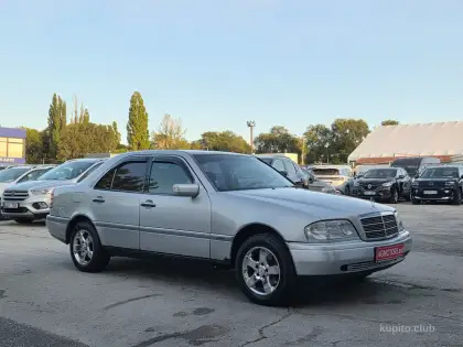 Mercedes-Benz C-Class 1996 (Manuală) - Mercedes-Benz C-Class 1996 - Chișinău - Imagine 3 din 14