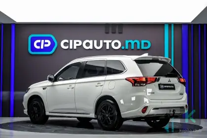 Mitsubishi Outlander 2019 (Automată) - Mitsubishi Outlander 2019 - Chișinău - Imagine 2 din 15