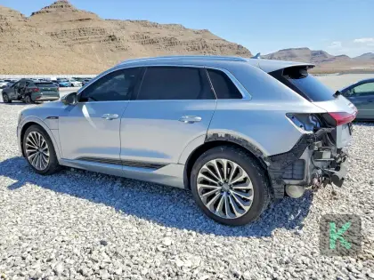 Audi e-tron 2019 (Automată) - Audi e-tron 2019 - Chișinău - Imagine 4 din 12