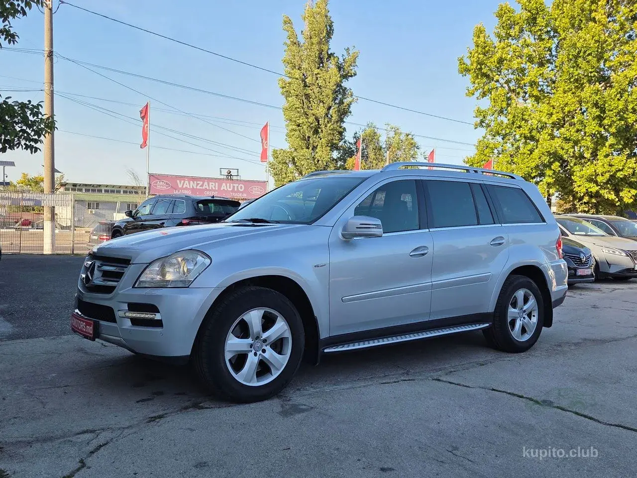 Mercedes-Benz GLC 2011 (Automată) - Chișinău - Imagine 1 din 5