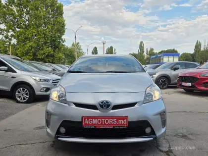 Toyota Prius 2012 (Automată) - Toyota Prius 2012 - Chișinău - Imagine 2 din 17