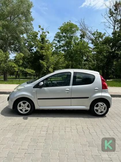 Peugeot 107 2008 (Robot) - Peugeot 107 2008 - Chișinău - Imagine 4 din 10