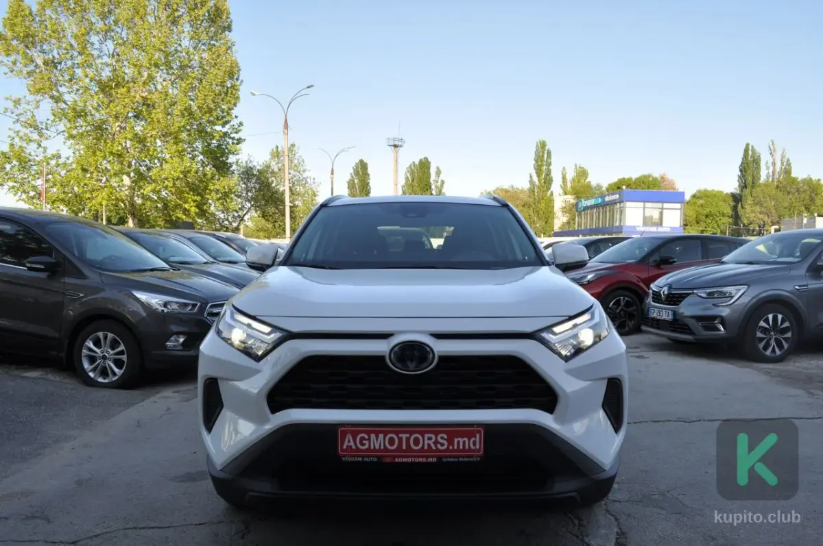 Toyota RAV4 2024 (Automată) - Toyota RAV4 2024 - Chișinău - Изображение 2 из 19