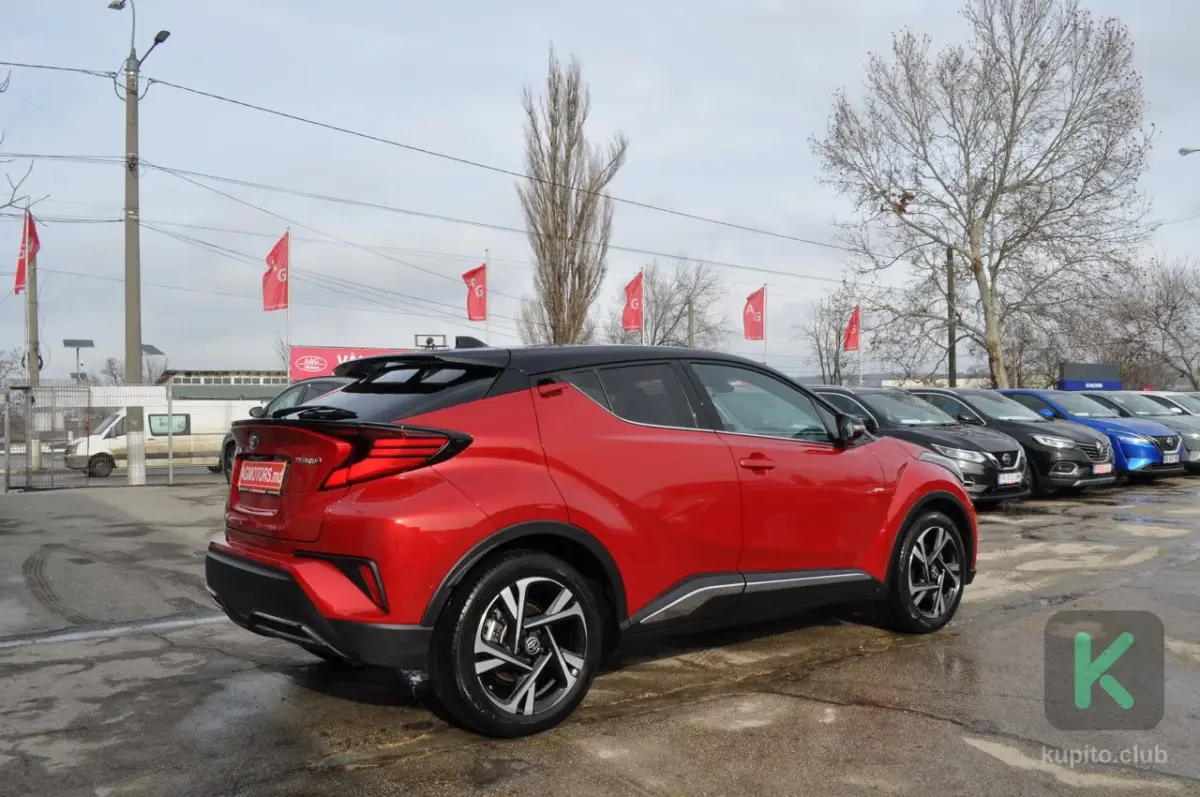 Toyota C-HR 2023 (Automată) - Toyota C-HR 2023 - Chișinău - Imagine 4 din 20