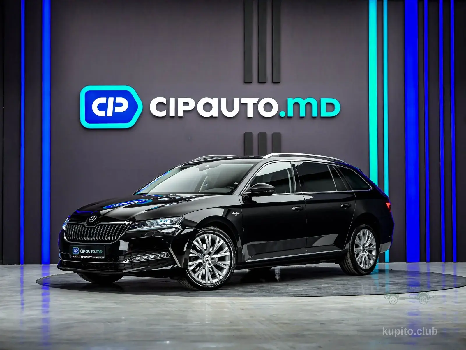 Škoda Superb 2021 (Automată) - Chișinău - Imagine 1 din 5