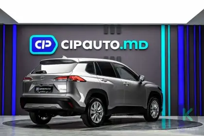 Toyota Corolla Cross 2025 (Automată) - Toyota Corolla Cross 2025 - Chișinău - Imagine 3 din 17