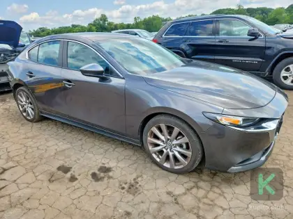Mazda 3 2021 (Automată) - Mazda 3 2021 - Chișinău - Imagine 4 din 11