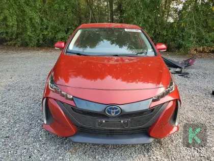 Toyota Prius Prime 2021 (Automată) - Toyota Prius Prime 2021 - Chișinău - Imagine 2 din 12
