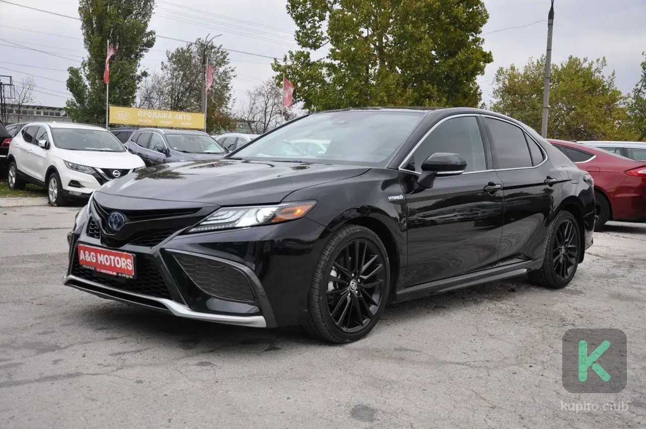 Toyota Camry 2021 (Automată) - Chișinău - Imagine 1 din 5