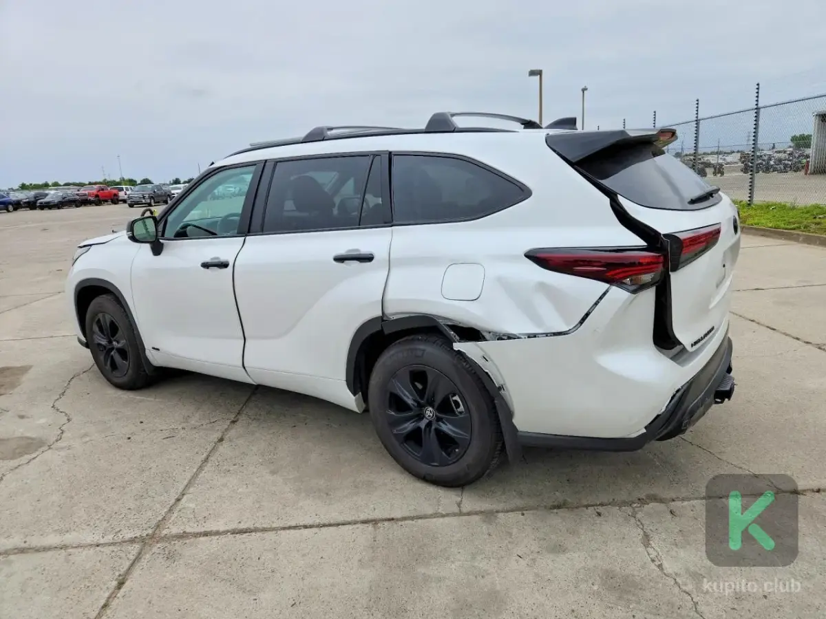 Toyota Highlander 2024 (Automată) - Toyota Highlander 2024 - Chișinău - Imagine 2 din 12