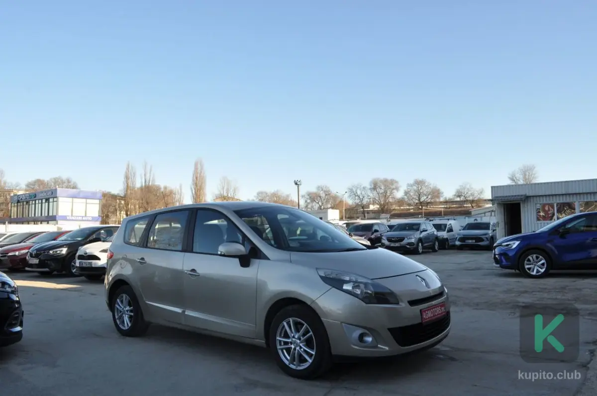 Renault Grand Scenic 2009 (Manuală) - Renault Grand Scenic 2009 - Chișinău - Imagine 3 din 16