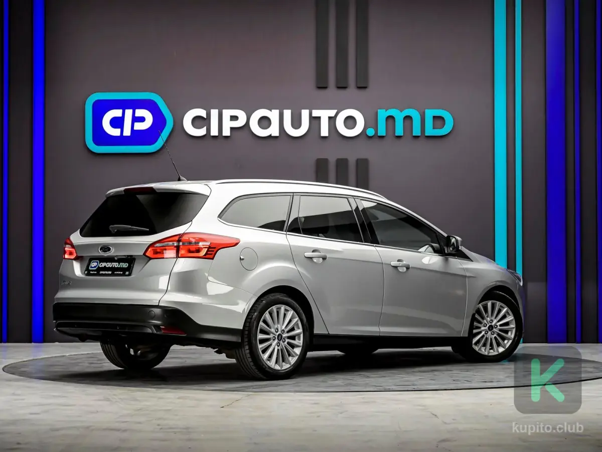 Ford Focus 2016 (Manuală) - Ford Focus 2016 - Chișinău - Imagine 3 din 13