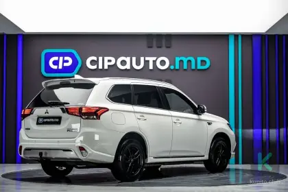 Mitsubishi Outlander 2019 (Automată) - Mitsubishi Outlander 2019 - Chișinău - Imagine 3 din 15
