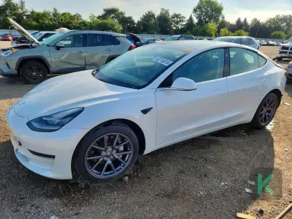 Tesla Model 3 2020 (Automată) - Tesla Model 3 2020 - Chișinău - Imagine 3 din 11