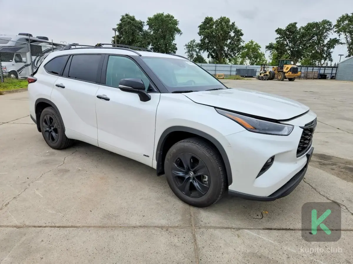 Toyota Highlander 2024 (Automată) - Toyota Highlander 2024 - Chișinău - Imagine 4 din 12
