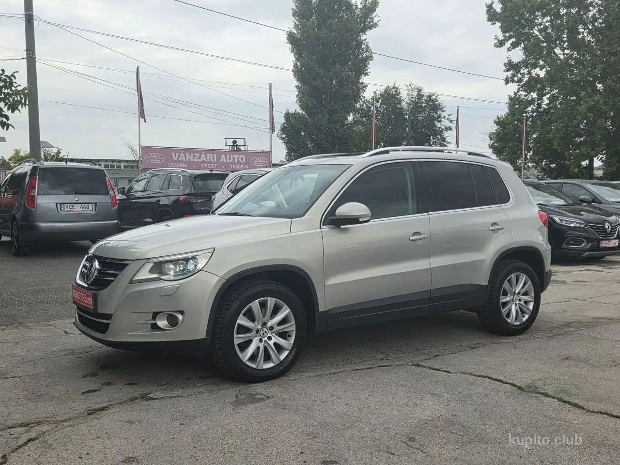 Volkswagen Tiguan 2009 (Automată) - Chișinău - Imagine 1 din 5