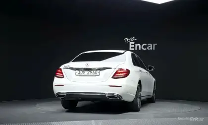 Mercedes-Benz E-Class 2018 (Automată) - Mercedes-Benz E-Class 2018 - Chișinău - Imagine 4 din 14