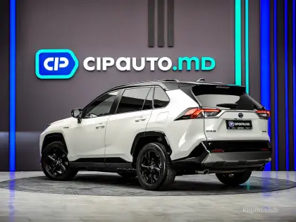 Toyota RAV4 2019 (Automată) - Toyota RAV4 2019 - Chișinău - Imagine 2 din 15