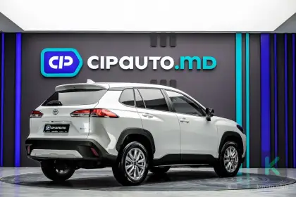 Toyota Corolla Cross 2025 (Automată) - Toyota Corolla Cross 2025 - Chișinău - Imagine 3 din 14
