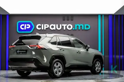 Toyota RAV4 2021 (Automată) - Toyota RAV4 2021 - Chișinău - Imagine 3 din 15