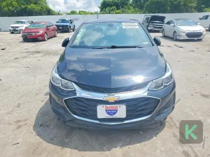 Chevrolet Cruze 2019 (Automată) - Chevrolet Cruze 2019 - Chișinău - Imagine 2 din 11