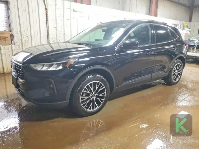 Ford Escape 2023 (Automată) - Chișinău - Imagine 1 din 5