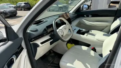 Geely Galaxy M9 2024 (Automată) - Geely Galaxy M9 2024 - Chișinău - Imagine 3 din 4