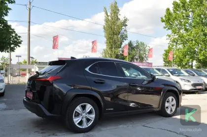 Lexus UX 2020 (Automată) - Lexus UX 2020 - Chișinău - Image 4 of 19