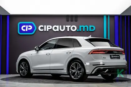 Audi Q8 2023 (Automată) - Audi Q8 2023 - Chișinău - Image 2 of 17