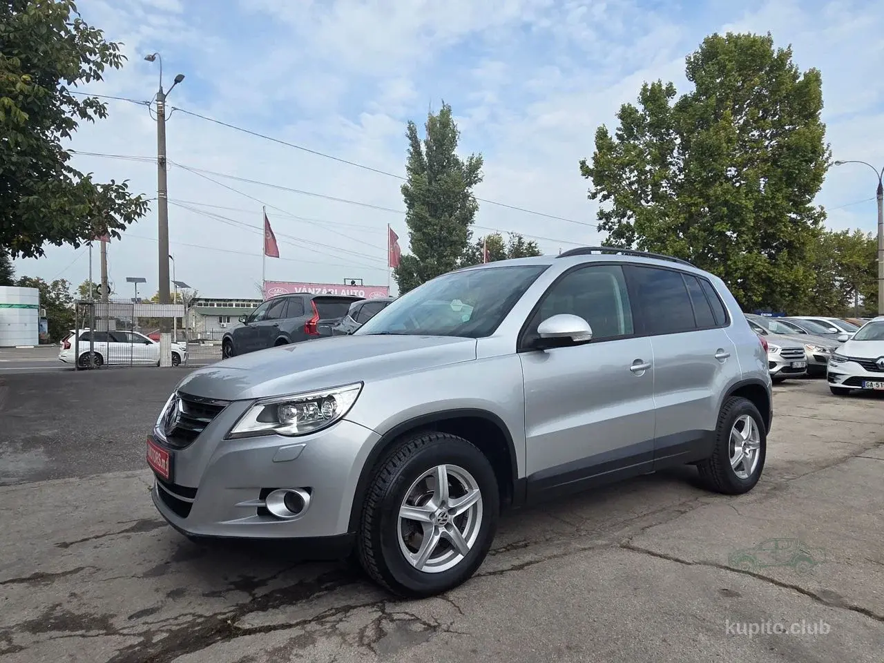 Volkswagen Tiguan 2009 (Automată) - Chișinău - Imagine 1 din 5