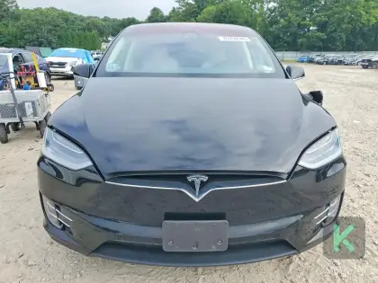 Tesla Model X 2018 (Automată) - Tesla Model X 2018 - Chișinău - Image 2 of 12