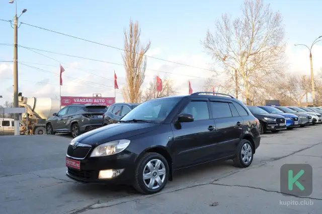 Škoda Fabia 2010 (Manuală) - Chișinău - Imagine 1 din 5