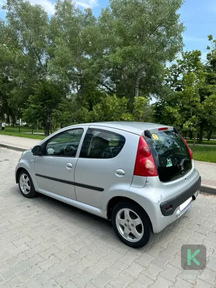 Peugeot 107 2008 (Robot) - Peugeot 107 2008 - Chișinău - Imagine 2 din 10