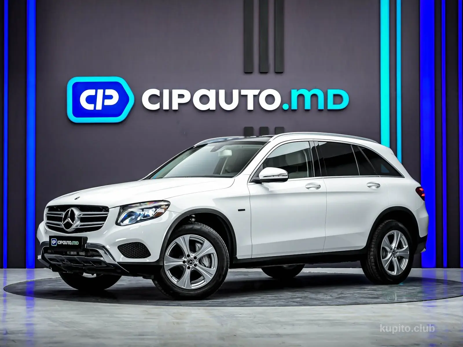 Mercedes-Benz GLC 2018 (Automată) - Chișinău - Imagine 1 din 5