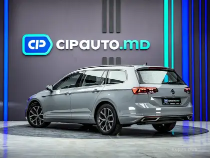 Volkswagen Passat 2022 (Automată) - Volkswagen Passat 2022 - Chișinău - Imagine 2 din 14