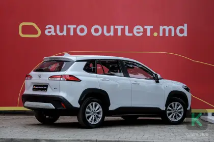 Toyota Corolla Cross 2025 (Automată) - Toyota Corolla Cross 2025 - Chișinău - Imagine 3 din 14