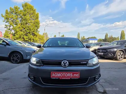 Volkswagen Jetta 2013 (Automată) - Volkswagen Jetta 2013 - Chișinău - Imagine 2 din 18