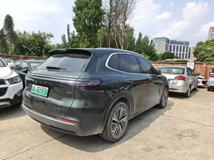 Geely Galaxy M9 2025 (Automată) - Geely Galaxy M9 2025 - Chișinău - Imagine 2 din 8