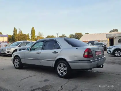 Mercedes-Benz C-Class 1996 (Manuală) - Mercedes-Benz C-Class 1996 - Chișinău - Imagine 4 din 14