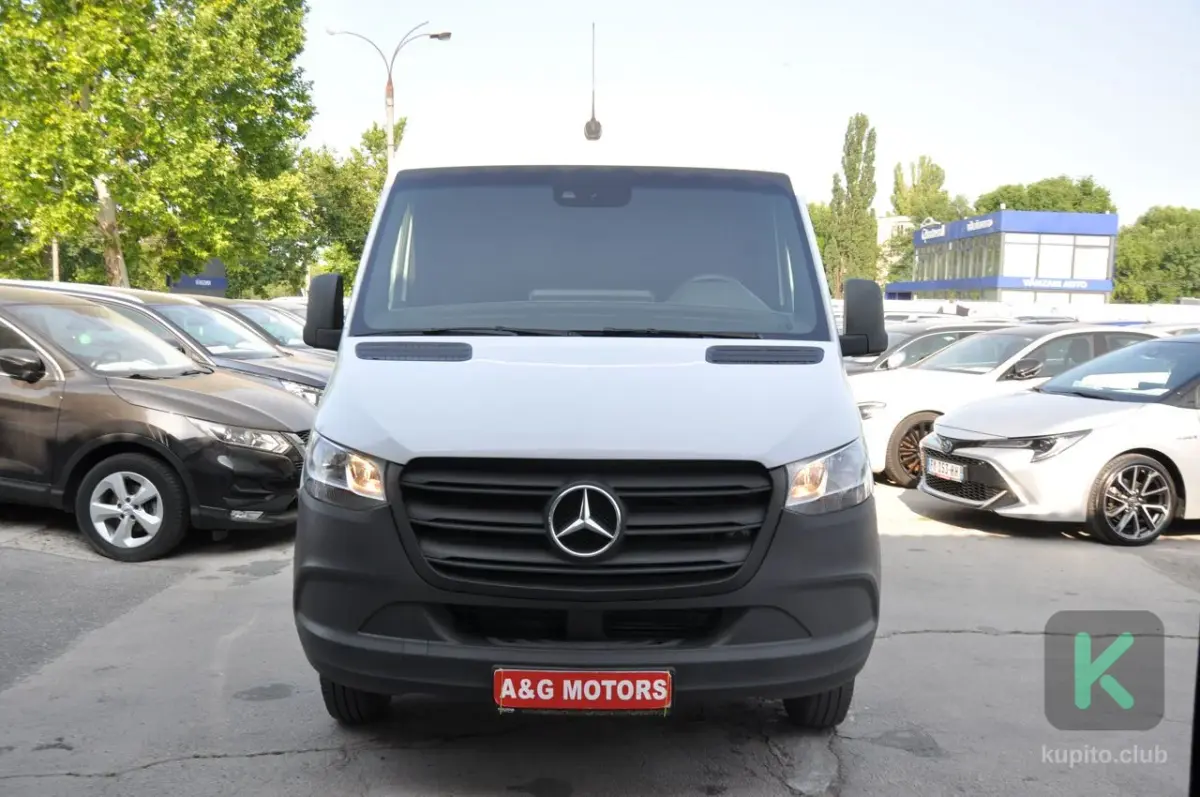 Mercedes-Benz Sprinter 2021 (Manuală) - Mercedes-Benz Sprinter 2021 - Chișinău - Imagine 2 din 16