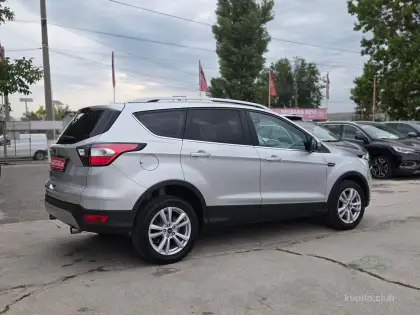 Ford Kuga 2018 (Automată) - Ford Kuga 2018 - Chișinău - Imagine 4 din 17