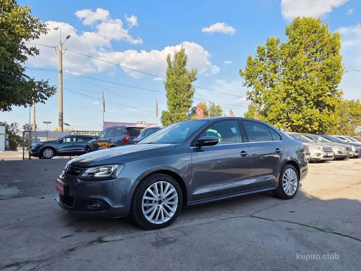 Volkswagen Jetta 2013 (Automată) - Volkswagen Jetta 2013 - Chișinău - Imagine 1 din 18
