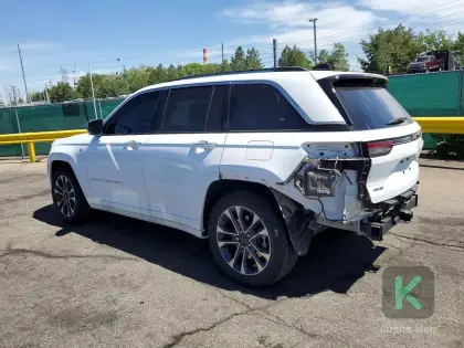 Jeep Grand Cherokee 2023 (Automată) - Jeep Grand Cherokee 2023 - Chișinău - Imagine 4 din 10