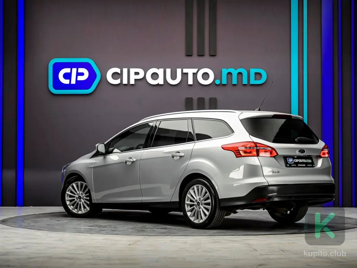 Ford Focus 2016 (Manuală) - Ford Focus 2016 - Chișinău - Imagine 2 din 13