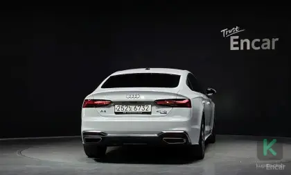Audi A5 2021 (Automată) - Audi A5 2021 - Chișinău - Imagine 4 din 11